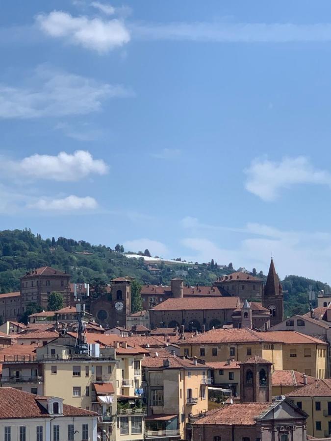 Appartamento mansardato iPatrizi Moncalieri Esterno foto